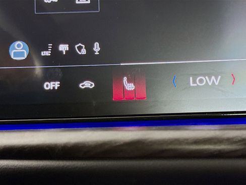 Certified 2025 Audi Q5 2.0T Premium Plus w/ Premium Plus image 20