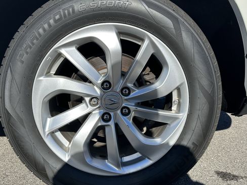 Used 2017 Acura RDX AWD image 12