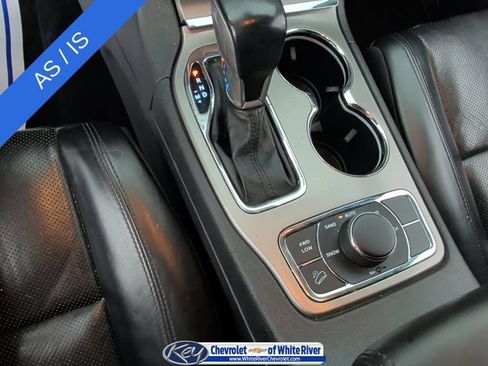Used 2021 Jeep Grand Cherokee Limited w/ Luxury Group II AWD/4WD image 16