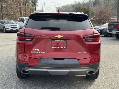 Used 2024 Chevrolet Blazer Premier w/ Enhanced Convenience Package image 22