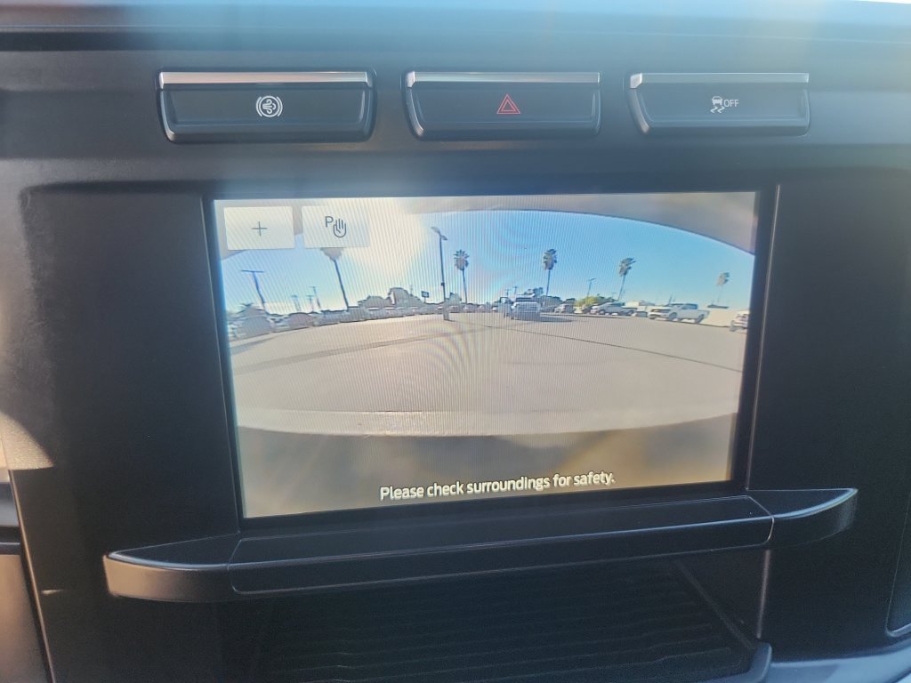 Used 2024 Ford F550 4x4 Regular Cab Super Duty image 21