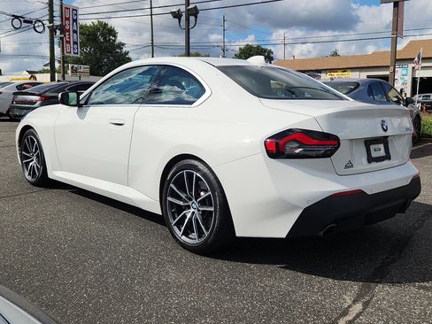 Used 2022 BMW 230i Coupe image 3