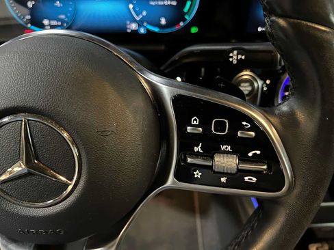 Used 2023 Mercedes-Benz GLA 250 4MATIC image 30