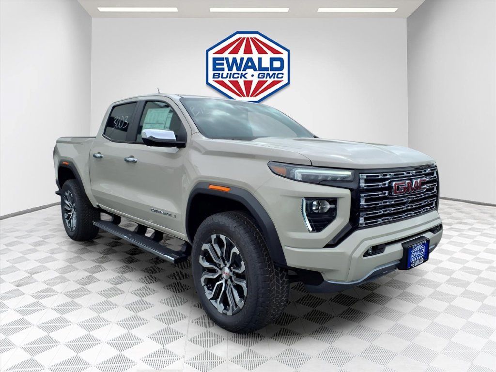 New 2026 GMC Canyon Denali AWD/4WD image 5
