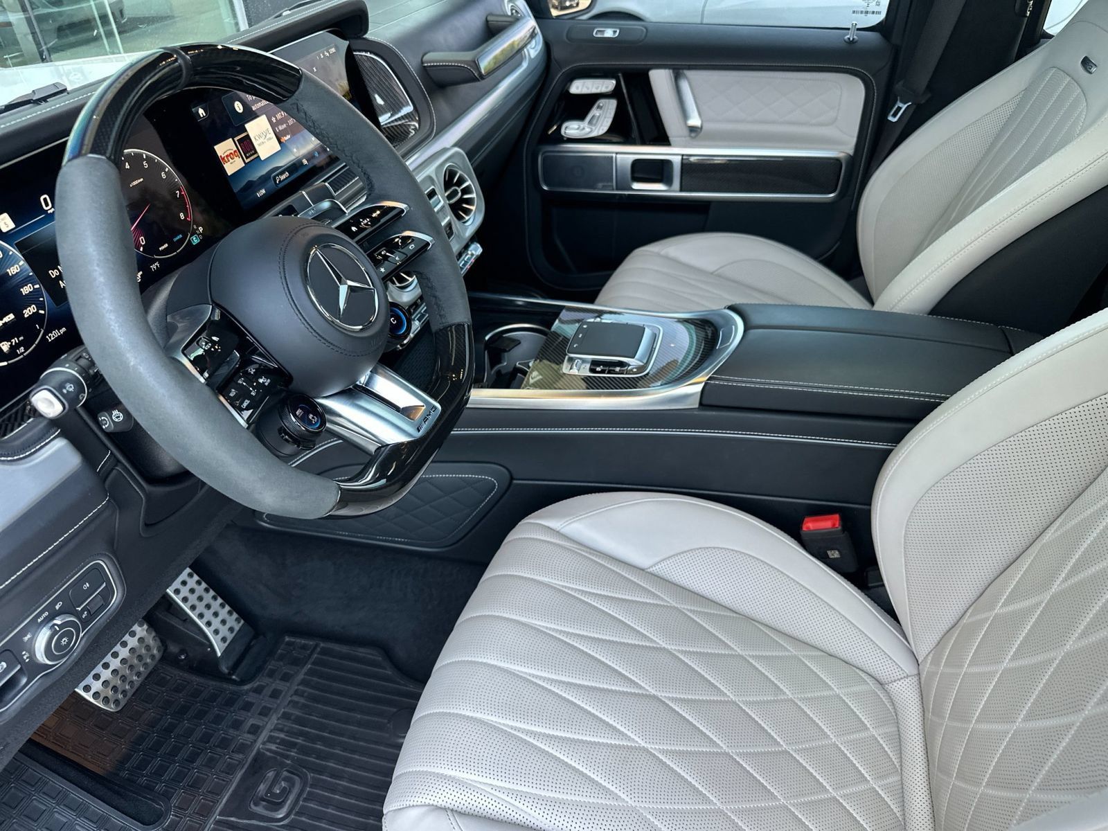 Used 2025 Mercedes-Benz G 63 AMG 4MATIC image 11