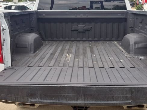 Used 2024 Chevrolet Silverado 1500 LT Trail Boss w/ Protection Package AWD/4WD image 9