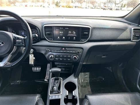 Used 2020 Kia Sportage S image 13
