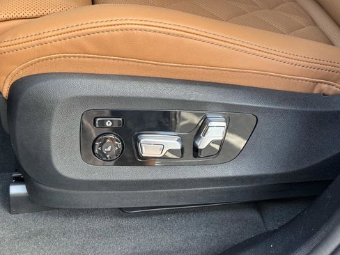 New 2026 BMW X5 xDrive40i w/ Executive Package image 21