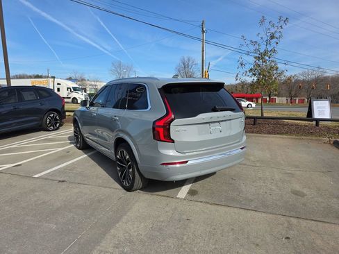 New 2026 Volvo XC90 T8 Plus w/ Protection Package Premier image 7