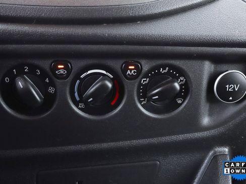 Used 2018 Ford Transit 350 XL image 29