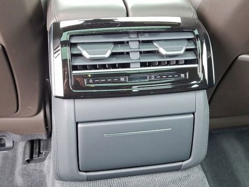 Used 2023 Audi A8 L 3.0T w/ Comfort Plus Package image 11