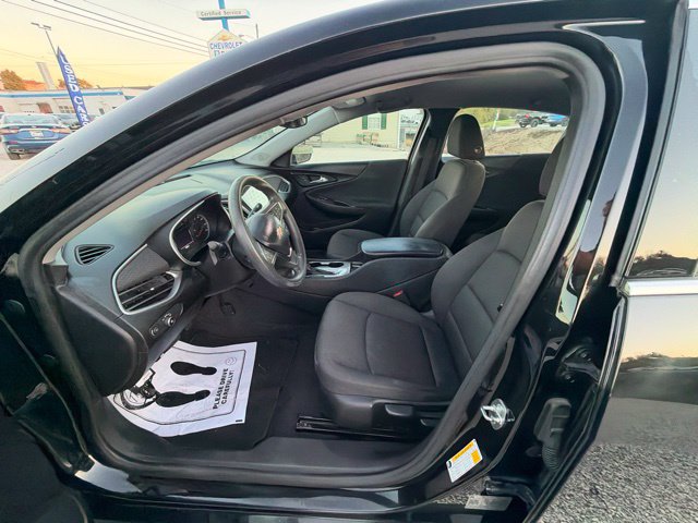 Used 2020 Chevrolet Malibu LS FWD image 14