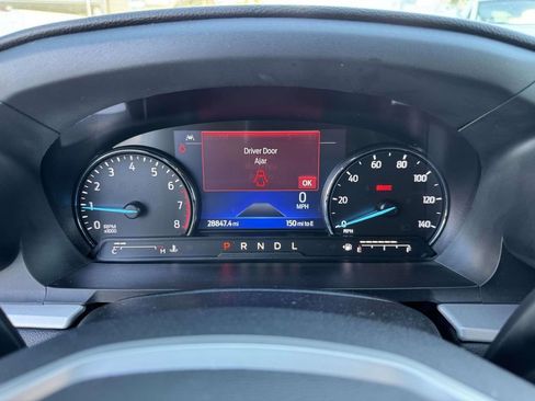 Certified 2022 Ford Explorer XLT w/ Equipment Group 202A image 14