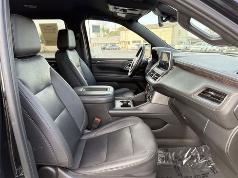 Used 2023 Chevrolet Tahoe LT image 34