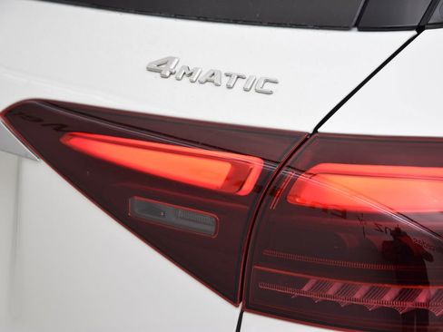 New 2026 Mercedes-Benz GLE 450e 4MATIC image 14