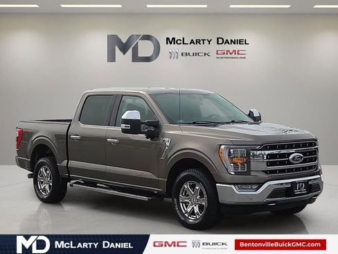 Used 2021 Ford F150 Lariat image 1
