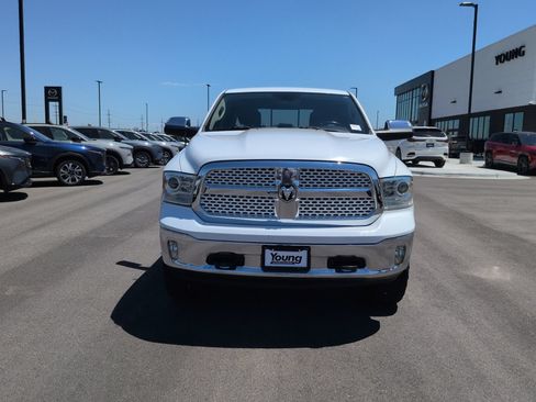 Used 2014 RAM 1500 Laramie w/ Convenience Group AWD/4WD image 2