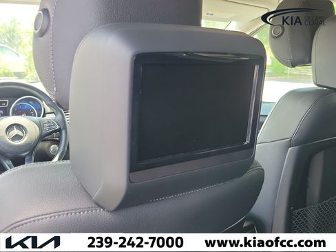 Used 2017 Mercedes-Benz GLS 450 4MATIC image 16