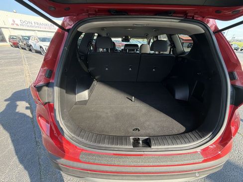 Used 2023 Hyundai Santa Fe SE AWD/4WD image 23