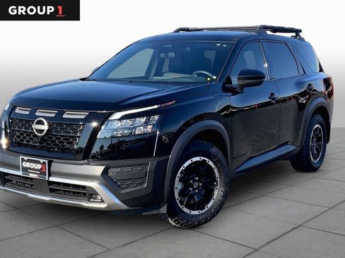 Used 2025 Nissan Pathfinder Rock Creek AWD/4WD image 1