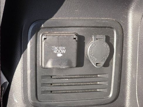 Used 2022 Toyota 4Runner SR5 Premium image 34