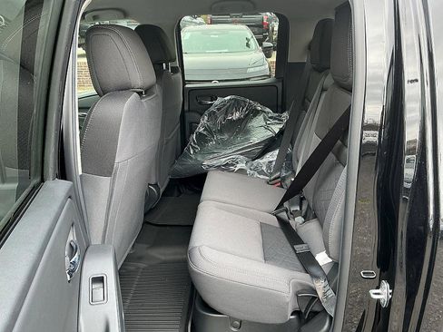 New 2026 Nissan Frontier SV image 22