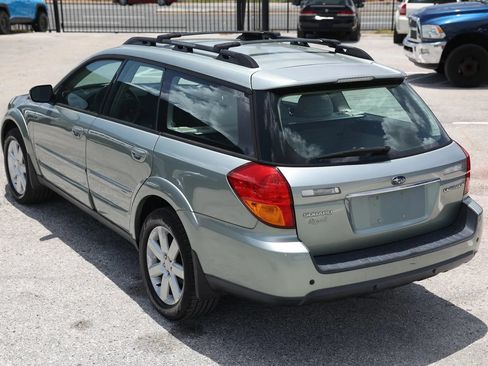 Used 2006 Subaru Outback 2.5i Special Edition AWD/4WD image 5