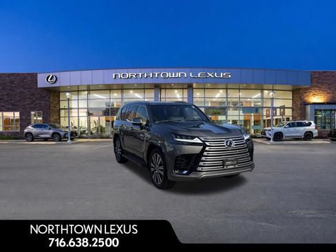 Certified 2025 Lexus LX 600 4WD w/ Accessory Package (2T) image 4