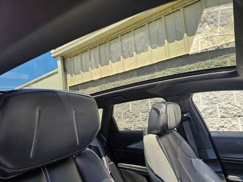 Used 2024 Cadillac Lyriq Tech w/ Driver Assist Package AWD/4WD image 17
