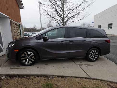 Used 2026 Honda Odyssey EX-L image 4