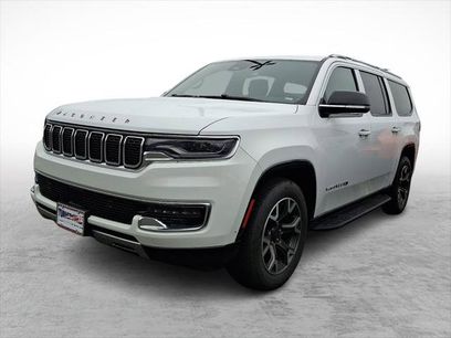 Certified 2024 Jeep Wagoneer L Series III w/ Flexible Seating Group