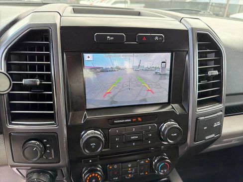 Used 2017 Ford F150 XLT w/ Equipment Group 302A Luxury AWD/4WD image 26