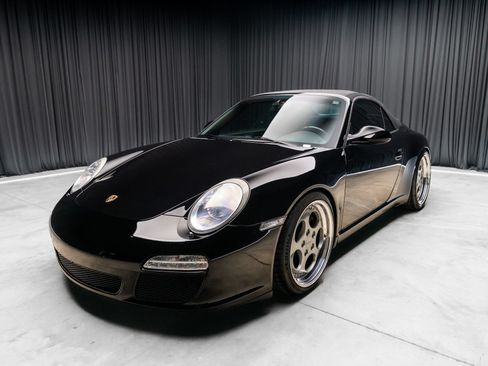 Used 2009 Porsche 911 Carrera RWD image 12