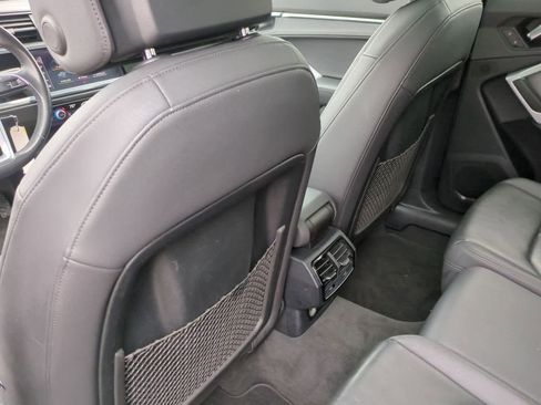 Used 2020 Audi Q3 2.0T Premium image 18