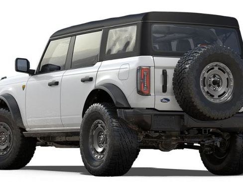 New 2025 Ford Bronco Badlands w/ Sasquatch Package AWD/4WD image 2