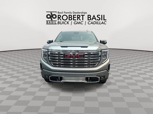 New 2026 GMC Sierra 1500 Denali w/ Denali Reserve Package AWD/4WD image 3