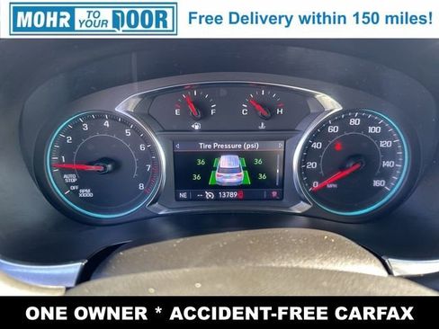 Used 2023 Chevrolet Traverse LT image 20