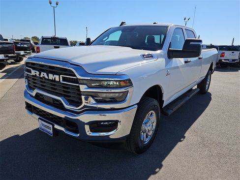 New 2026 RAM 2500 Tradesman image 12