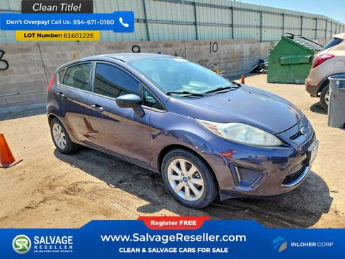 Used 2012 Ford Fiesta SE FWD image 5