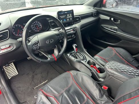 Used 2020 Hyundai Veloster Turbo FWD image 25
