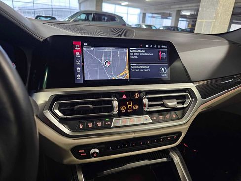 Used 2023 BMW M4 xDrive Competition image 13