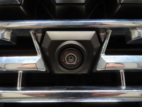 Used 2023 GMC Sierra 2500 Denali w/ Denali Black Diamond Edition image 45