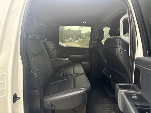 Used 2024 Ford F350 Lariat w/ FX4 Off-Road Package AWD/4WD image 11