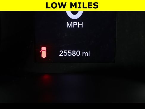 Used 2021 Jeep Wrangler Sport S image 3