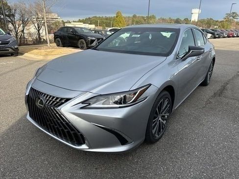 New 2025 Lexus ES 350 w/ Premium Package image 8