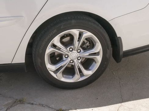 Used 2023 Honda Accord LX image 6