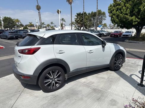 Used 2018 MAZDA CX-3 Touring w/ Preferred Equipment Package AWD/4WD image 18