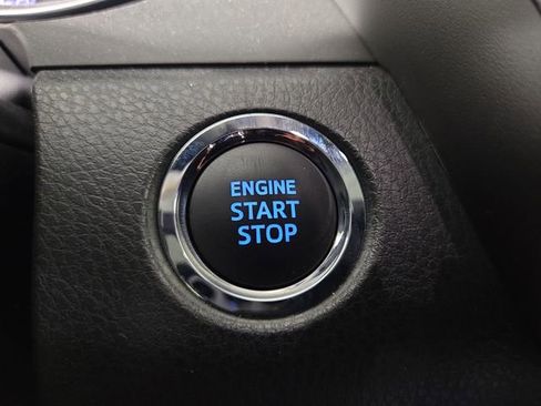 Used 2023 Toyota Camry XLE image 24