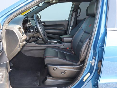 Used 2025 Dodge Durango GT AWD/4WD image 7