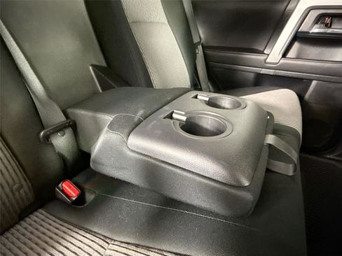 Certified 2024 Toyota 4Runner SR5 AWD/4WD image 38